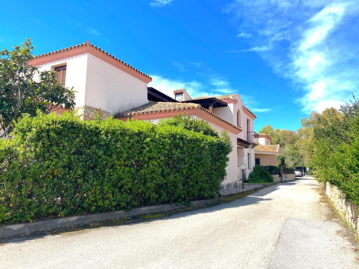 La Coccinella Al Mare Bed & Breakfast San Teodoro  Dış mekan fotoğraf