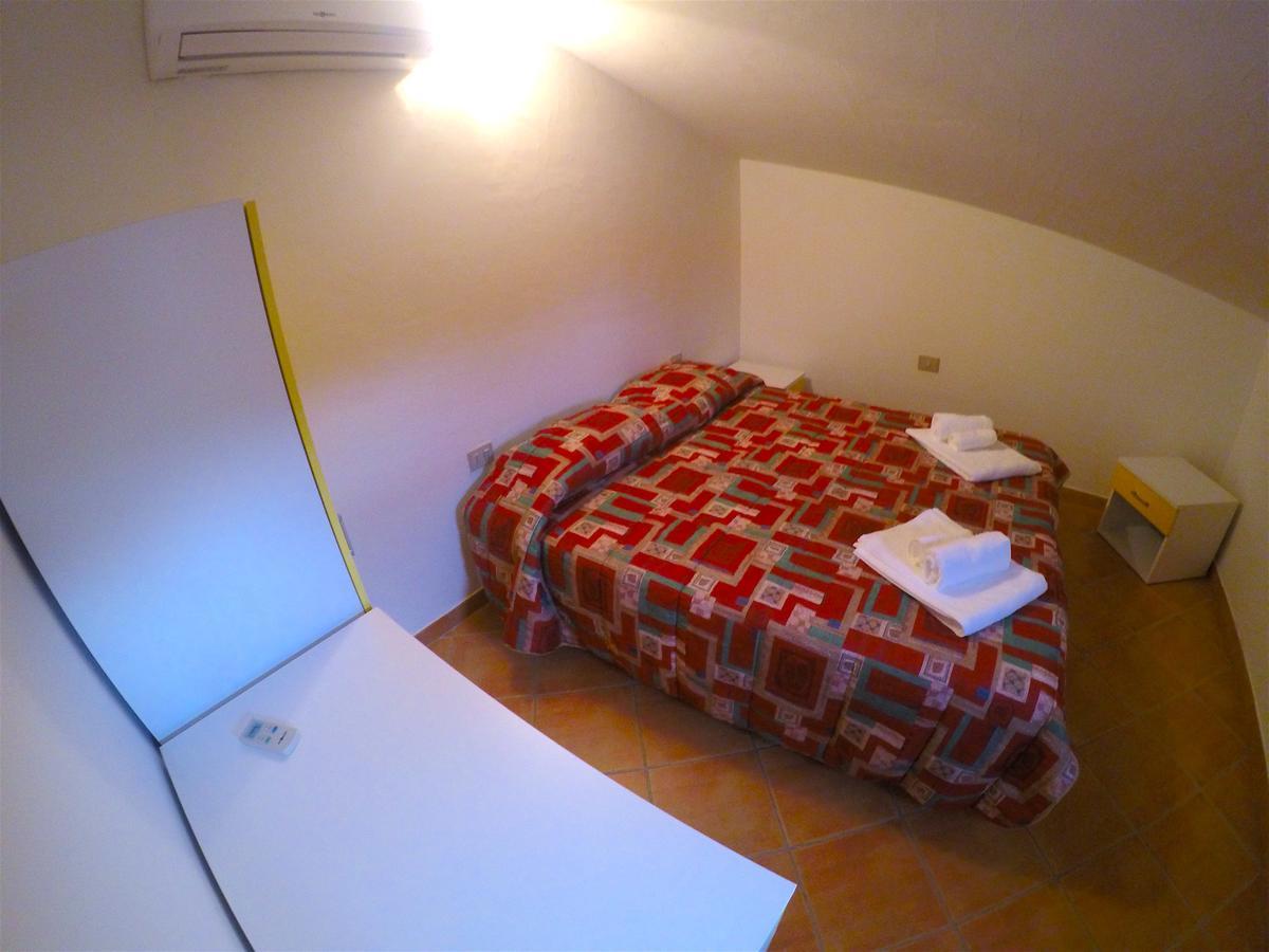 La Coccinella Al Mare Bed & Breakfast San Teodoro  Dış mekan fotoğraf
