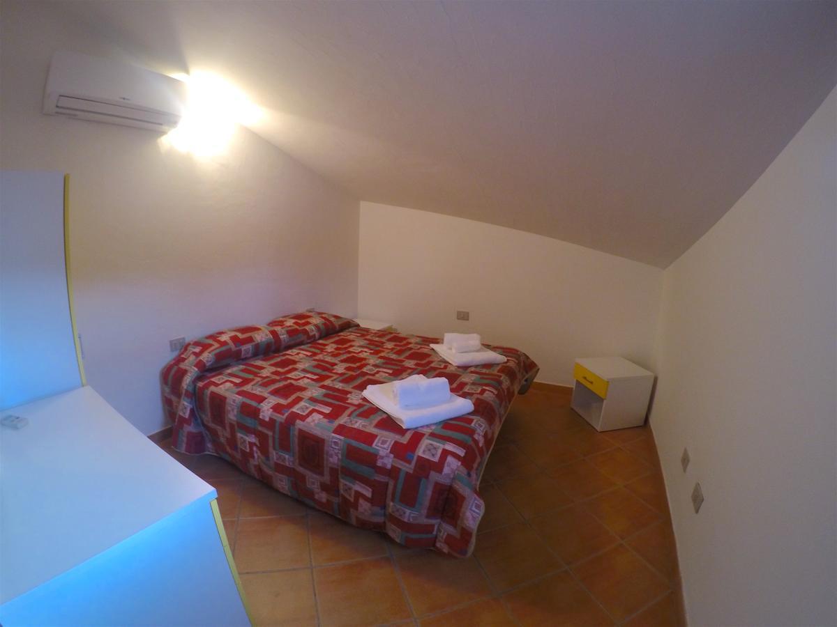 La Coccinella Al Mare Bed & Breakfast San Teodoro  Dış mekan fotoğraf