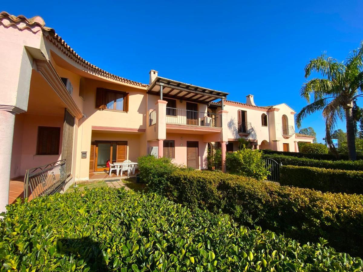 La Coccinella Al Mare Bed & Breakfast San Teodoro  Dış mekan fotoğraf